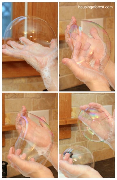 How to blow a bubble with your hands (4)