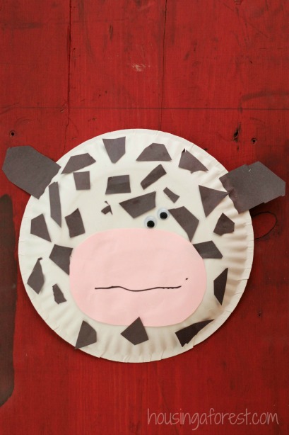Paper Plate Cow – Housing a Forest