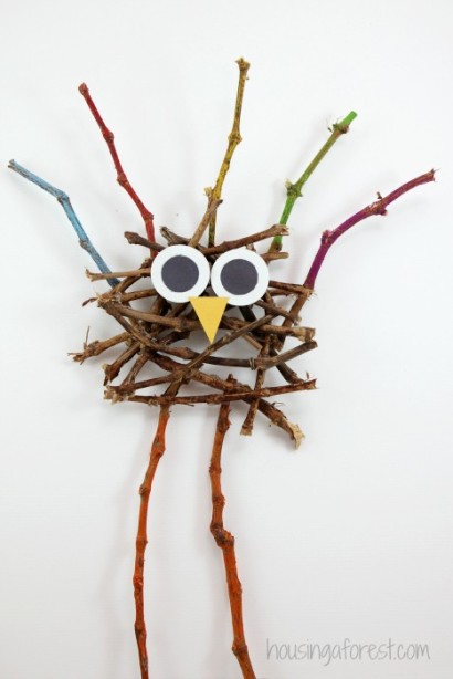 Twig Turkey craft ~ Thanksgiving craft for kids