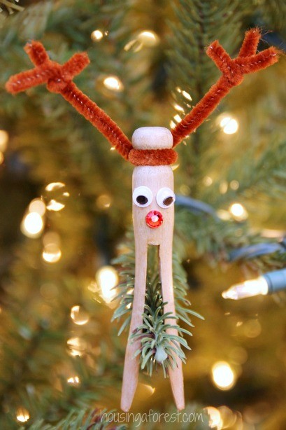 Clothespin Reindeer Ornament ~ DIY Christmas Craft for Kids