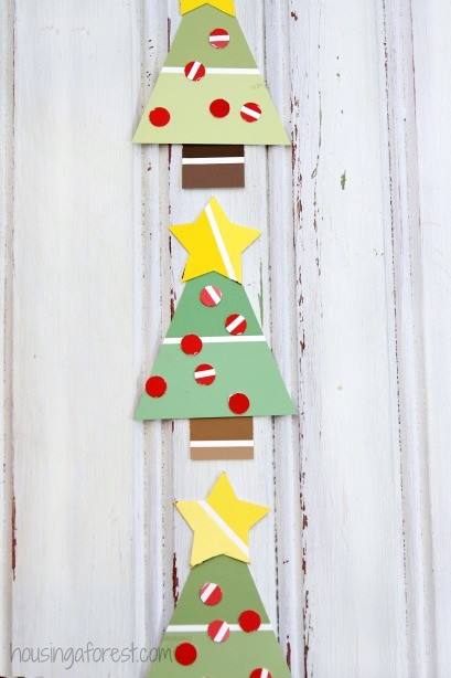 Easy Christmas Craft for Preschoolers ~ Paint Chip Christmas Tree Craft