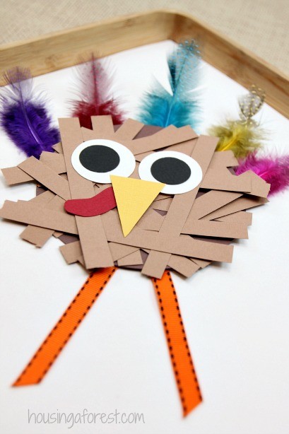 Thanksgiving Crafts for kids ~ Paper Strip Turkey