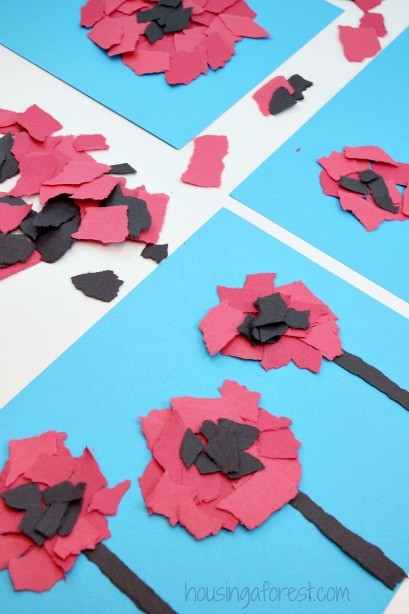 Torn Flower Craft ~ Veteran’s Day or Remembrance Day Poppy for Kids